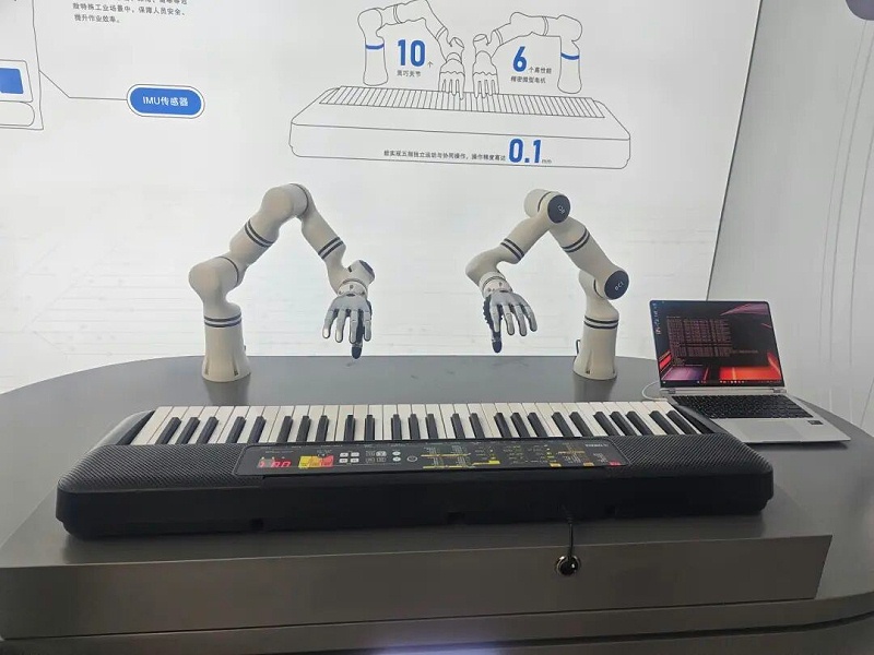 依斯倍一行前往浙江強腦科技參訪學(xué)習 (3)